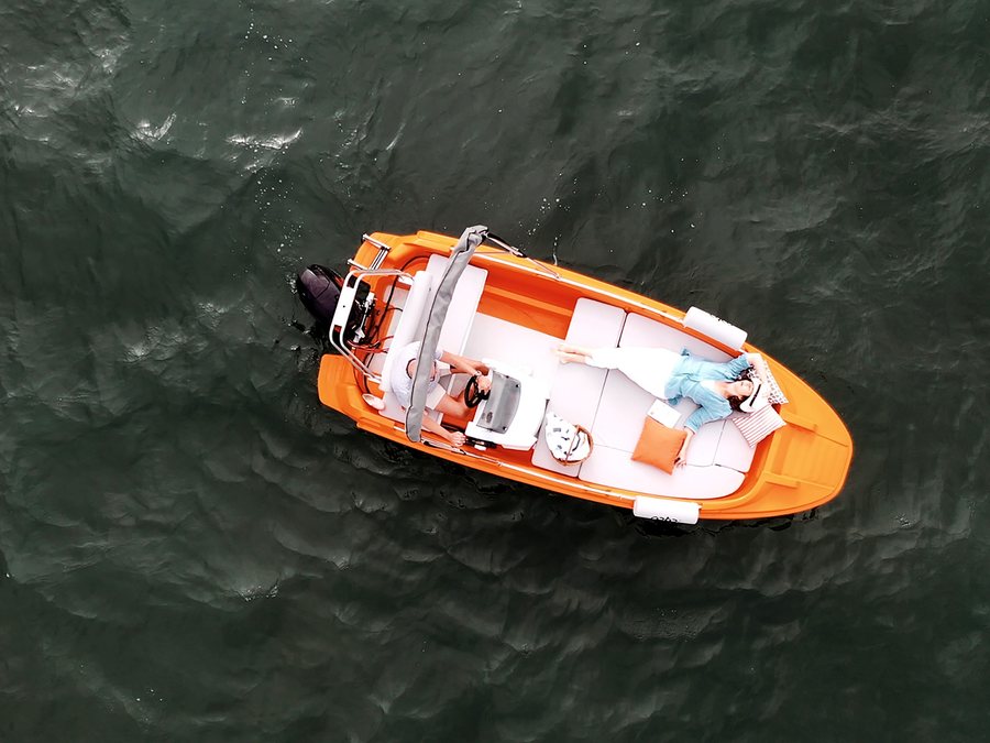 Hydra 460 Family seen from above with the full cushion set laid out